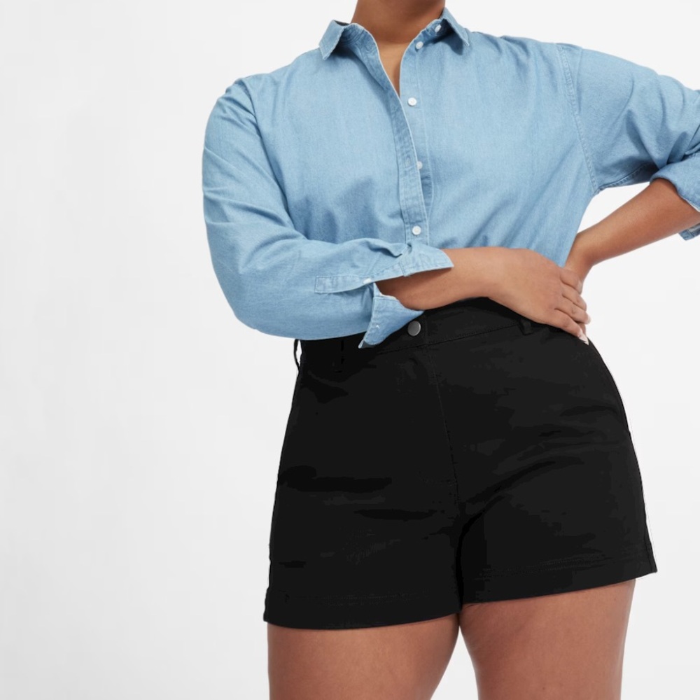 -Everlane Black Cotton Twill Shorts.